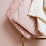 ⁦بطانية مبطّنة 70×100 سم – حديقة الجنيّات⁩   الصورة ⁦3⁩