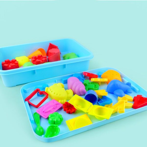 صينية زرقاء مع غطاء