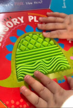 ⁦ספר מישוש משטח לתינוק⁩ – תמונה ⁦4⁩