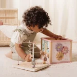 ⁦Wooden Activity Cube | Fairy Garden⁩ – תמונה ⁦10⁩