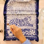 ⁦تلوين على شال حرير⁩   الصورة ⁦5⁩