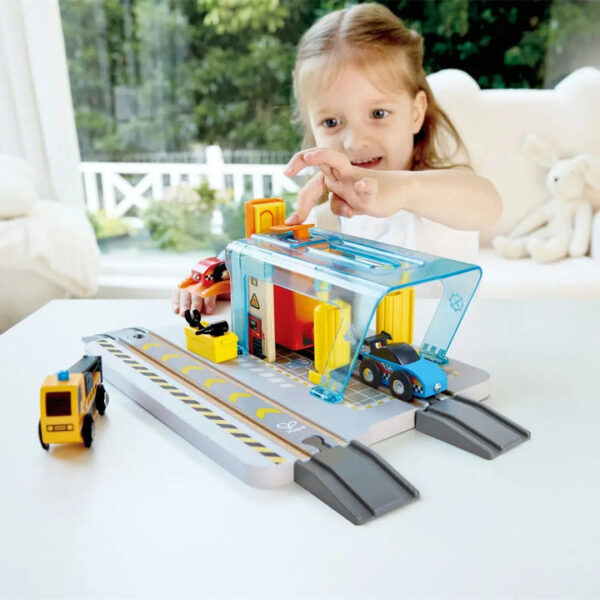 محطة تصليح وغسيل سيارات