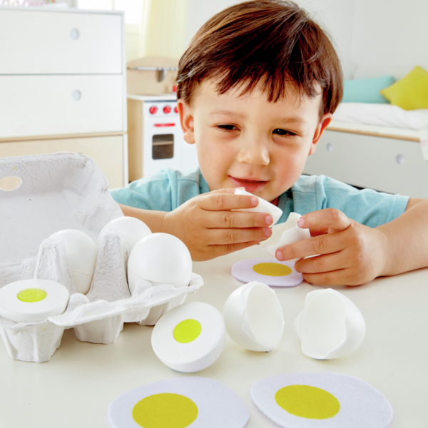 علبة بيض مقلي ومسلوق