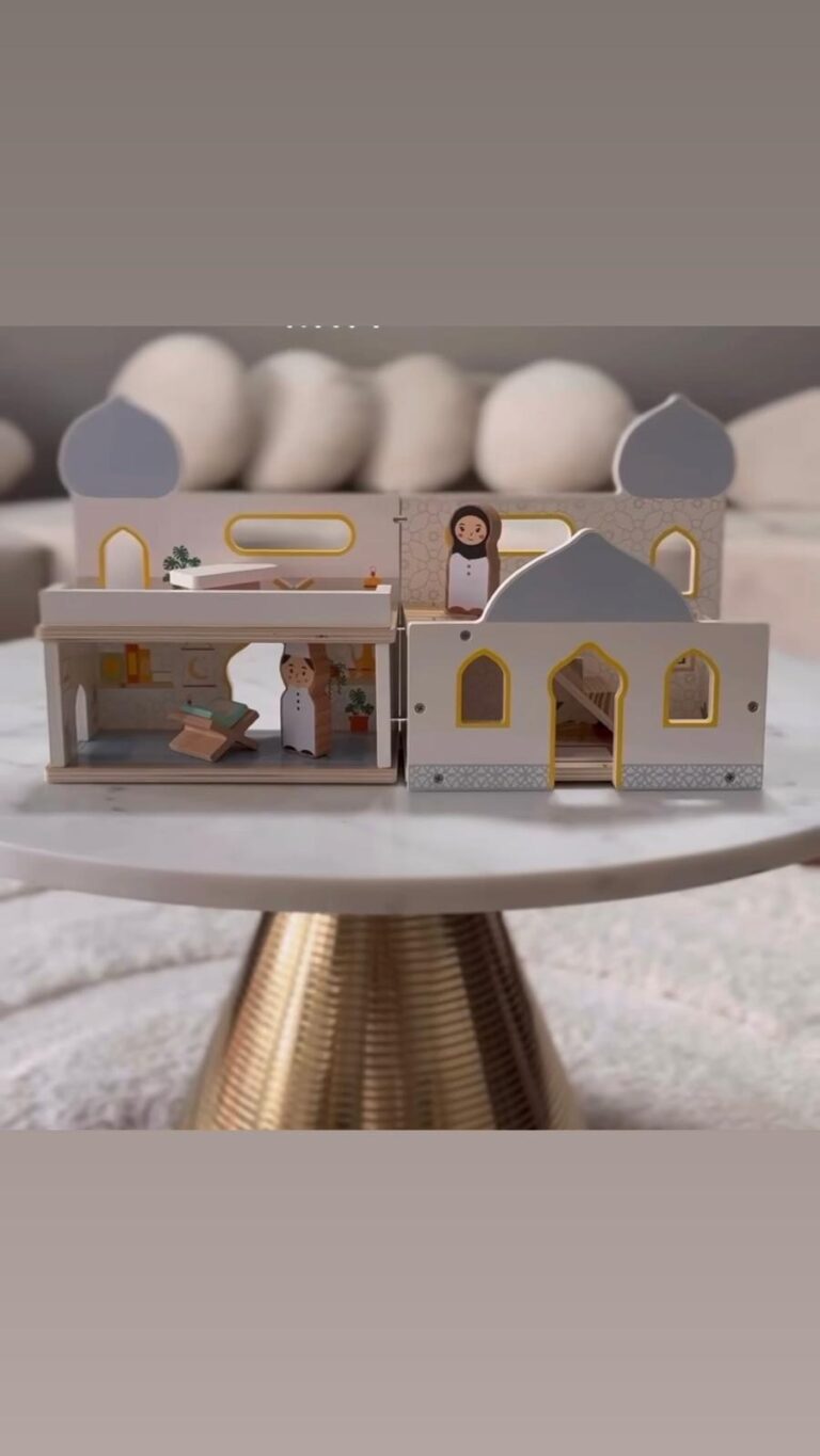 F0aeab0e 10ee 450e 948a f41395c2e17e 768x1365